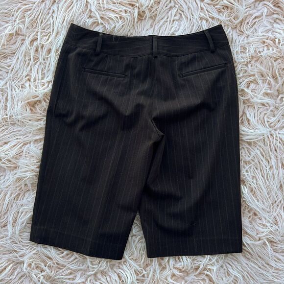 Bermuda Shorts  - Picture 3 of 3